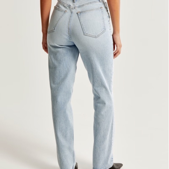 Ultra High Rise 90s Straight Jean  Curve Love A&F | 24\00R - Picture 6 of 10